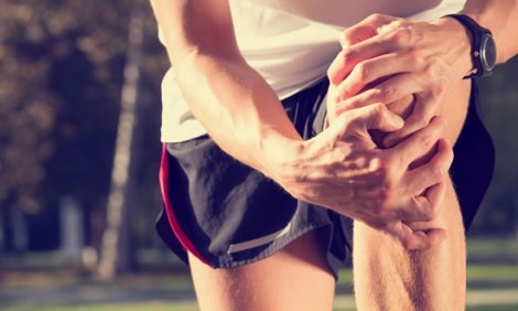 Πόνοι στα γόνατα; Αυτές τις ασκήσεις πρέπει να κάνετε!