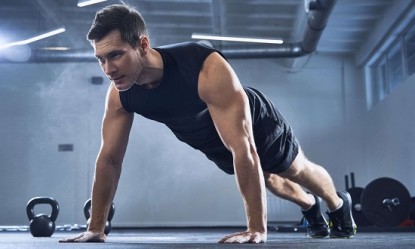 Πώς 40 push-ups ημερησίως θα σε κάνουν να ζήσεις περισσότερο
