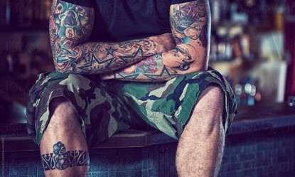 Γιατί αρέσουν στις γυναίκες τα τατουάζ σου;