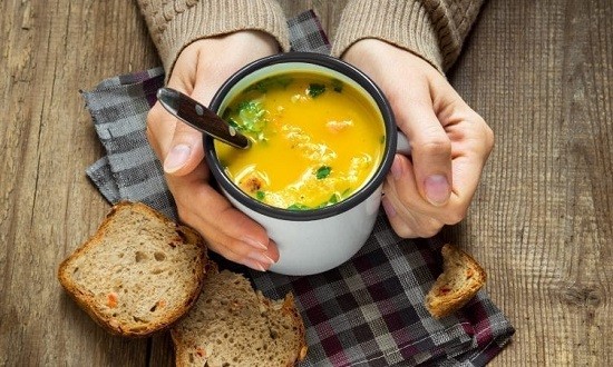 Οι 7 τροφές που θα γίνουν σύμμαχοί σας όταν έχει κρύο
