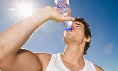 Πόσο Νερό πρέπει να Πίνετε για να Χάσετε Βάρος;