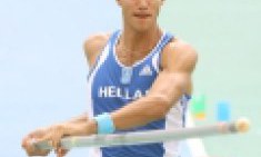 Παγκόσμιος πρωταθλητής ο Κώστας Φιλιππίδης - Χtreme stores team στο άλμα επί κοντώ στον κλειστό στίβο