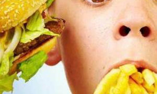 Το «Fast Food» συνδέεται με αλλεργίες κι έκζεμα στα παιδιά. Tου Επ. Χριστόπουλου