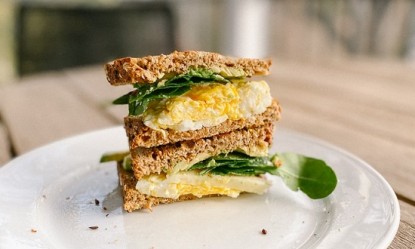 Πώς θα φτιάξεις το πιο νόστιμο σάντουιτς για πρωινό