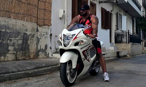 Τροχαίο-σοκ με μοτοσικλέτα για Έλληνα πρωταθλητή του bodybuilding